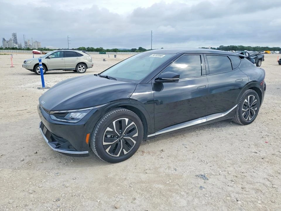 Kia EV6 2022 KIA EV6 WIND, снимка 3 - Автомобили и джипове - 55182589