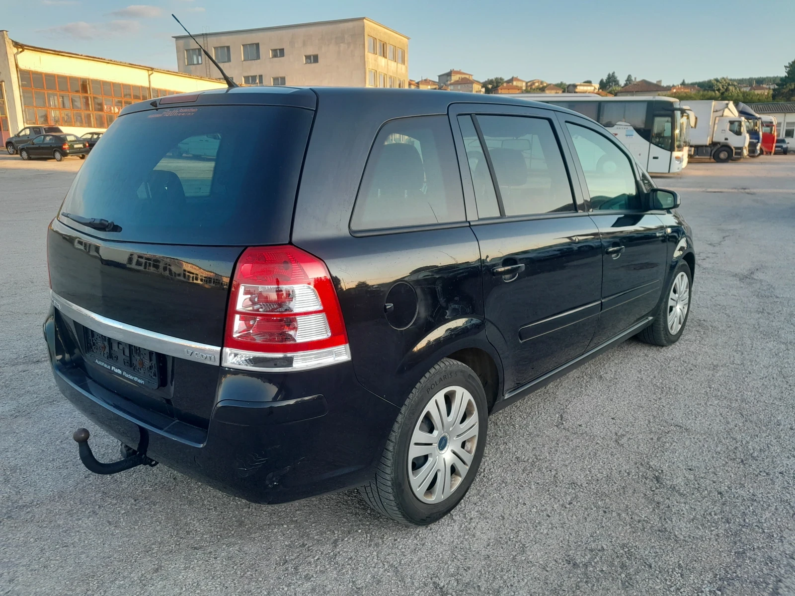 Opel Zafira 1.7 CDTI 110 PS, снимка 5 - Автомобили и джипове - 55186224