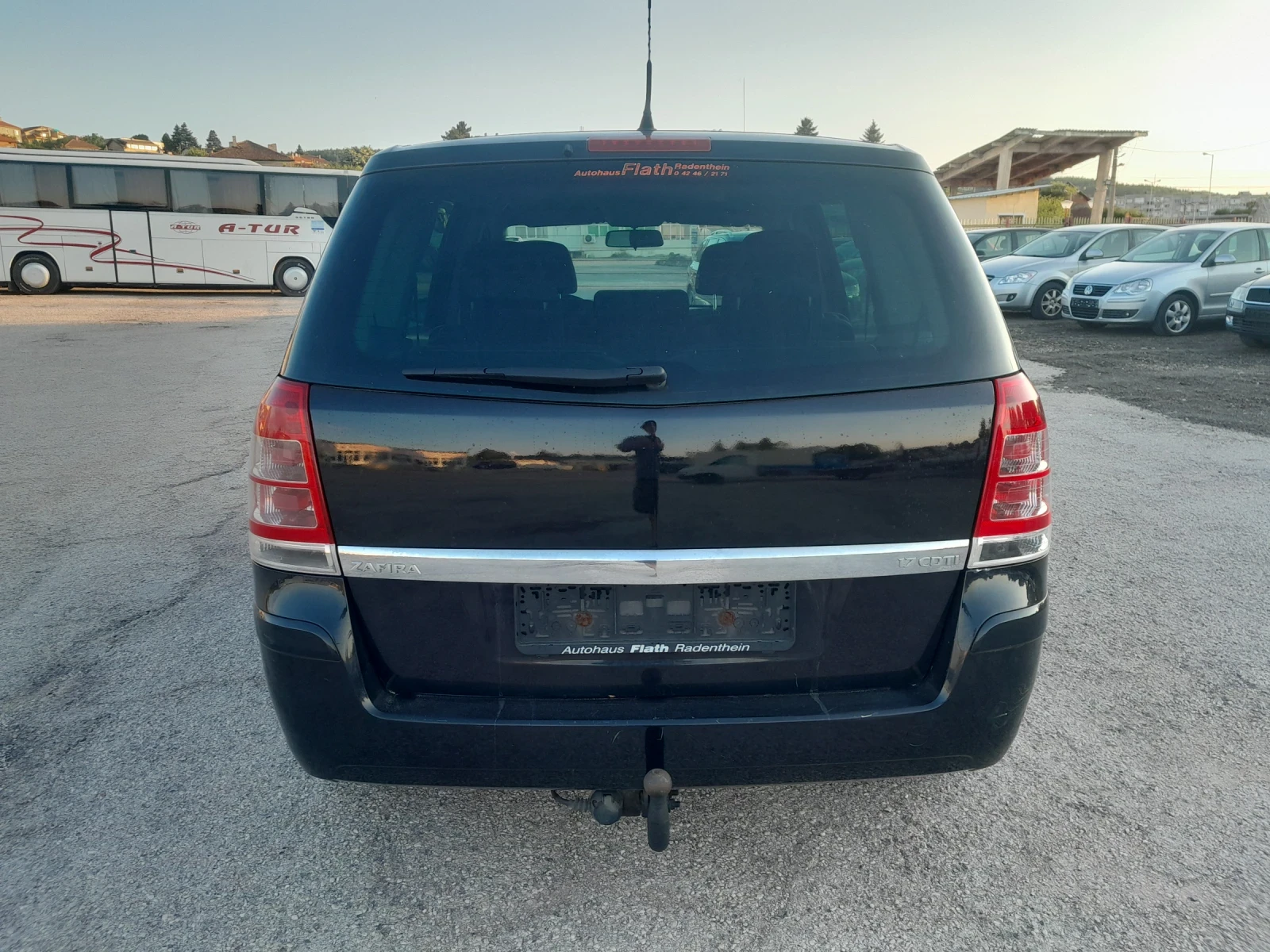 Opel Zafira 1.7 CDTI 110 PS, снимка 4 - Автомобили и джипове - 55186224