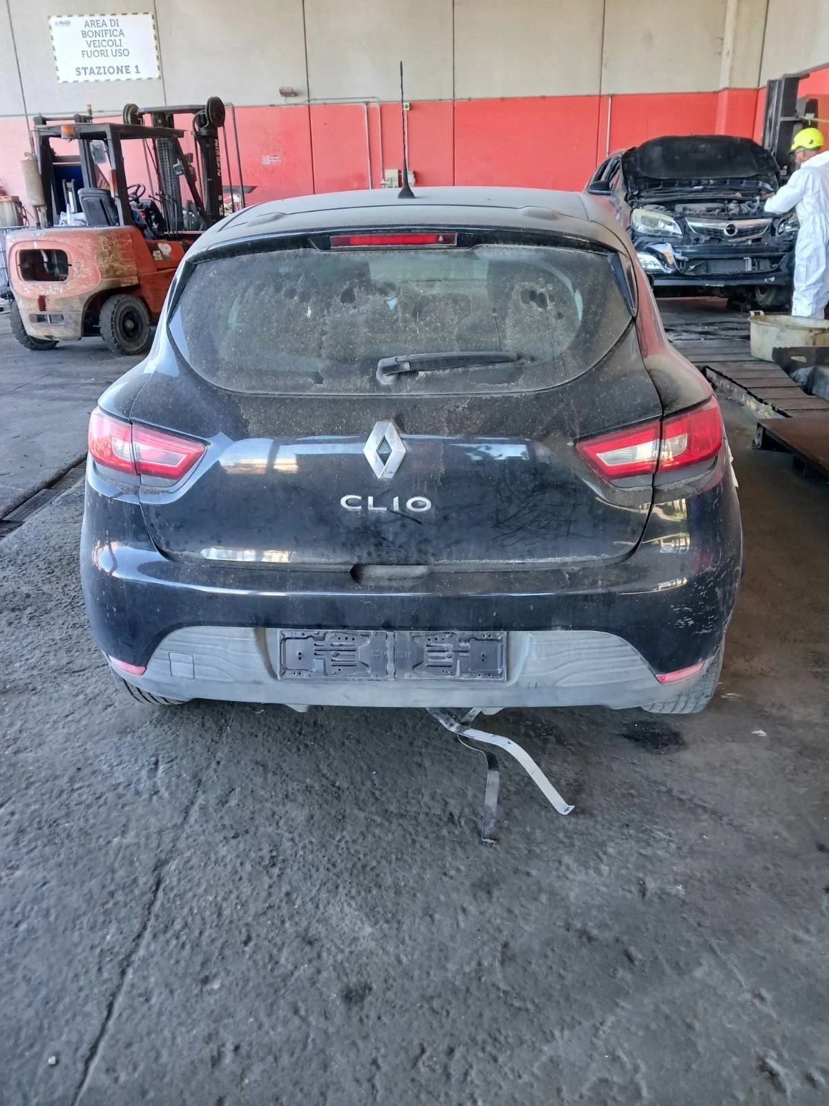 Renault Clio 1.2, снимка 2 - Автомобили и джипове - 55295911