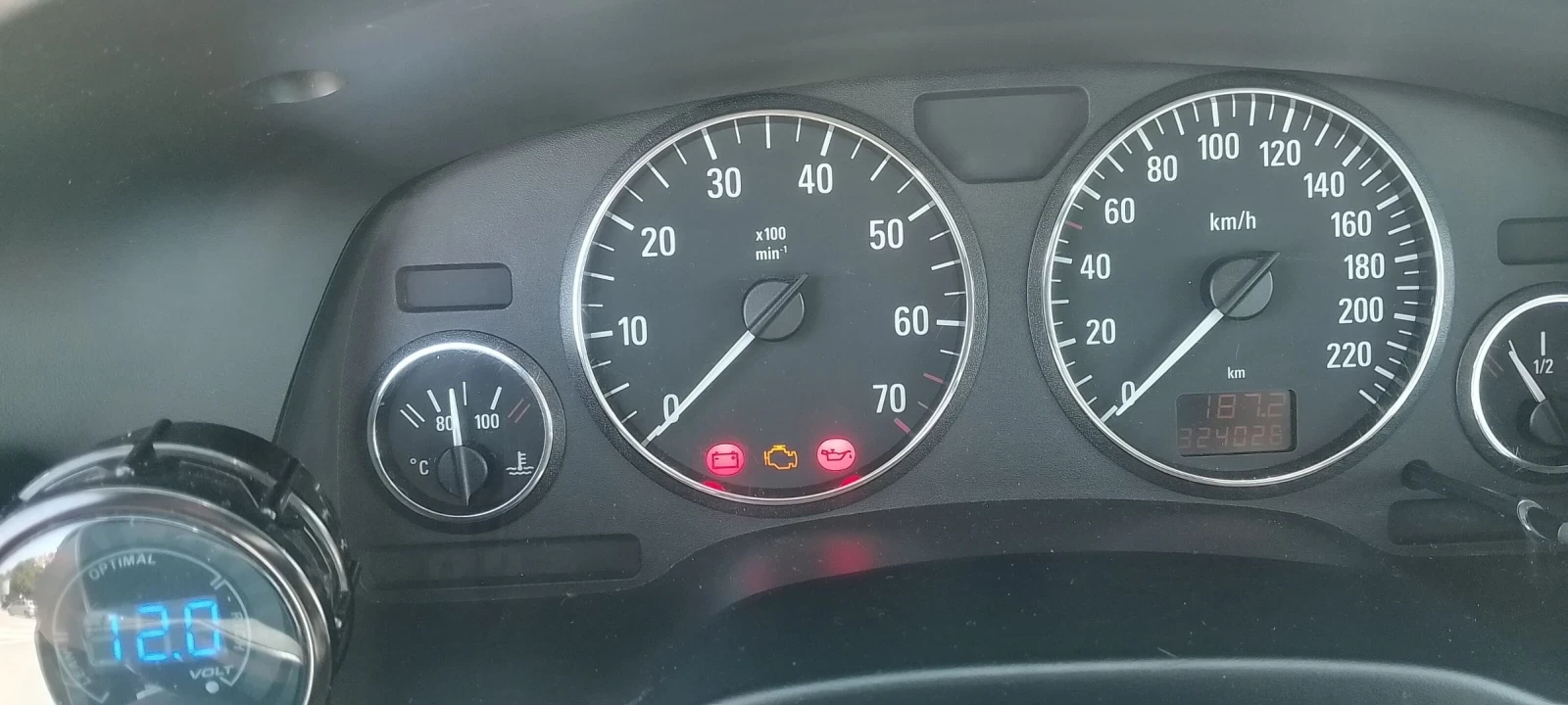 Opel Zafira, снимка 7 - Автомобили и джипове - 55366755