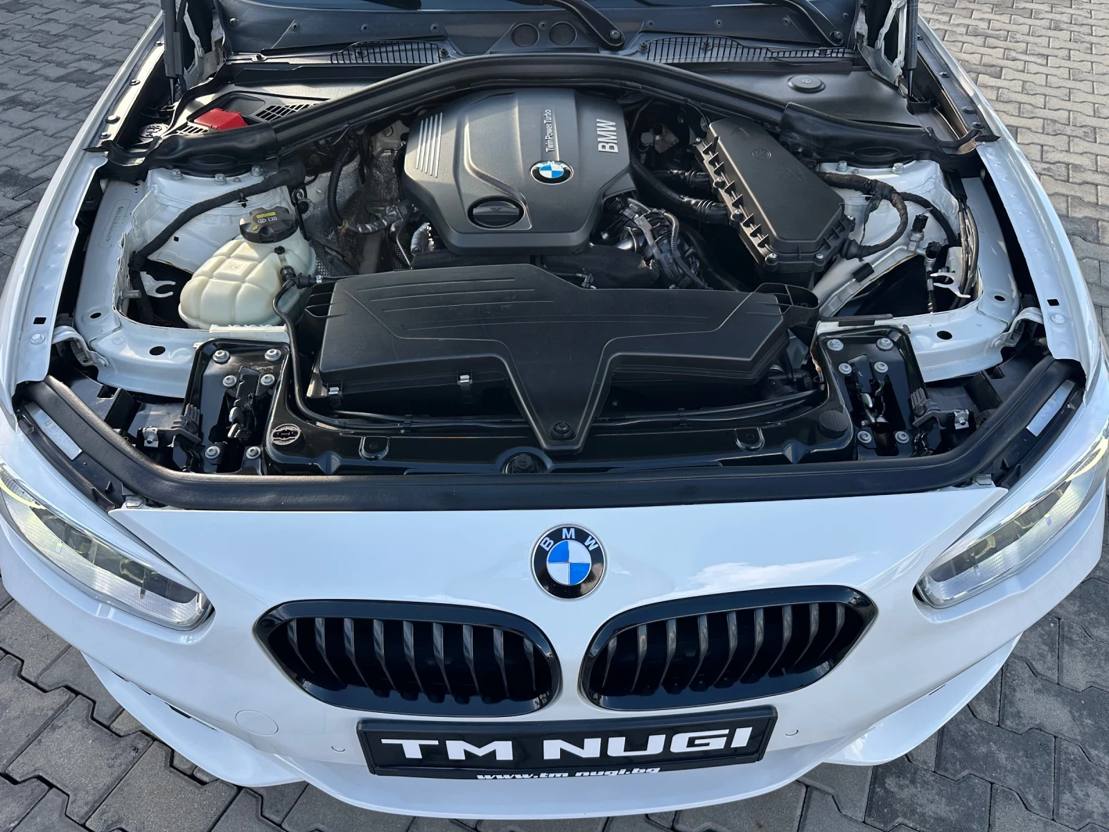 BMW 118 M SPORT PAKET* FULL LED* NAVI* KEYLESS* TOP* , снимка 15 - Автомобили и джипове - 55416833