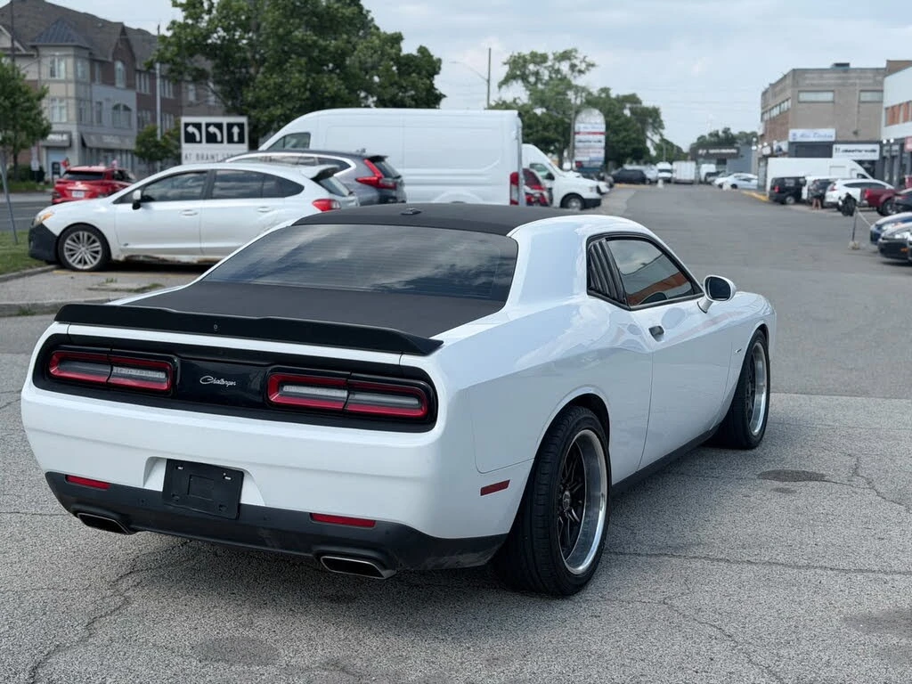 Dodge Challenger 392 HEMI Scat Pack * АвтоКредит * (Цена до БГ), снимка 4 - Автомобили и джипове - 55426614