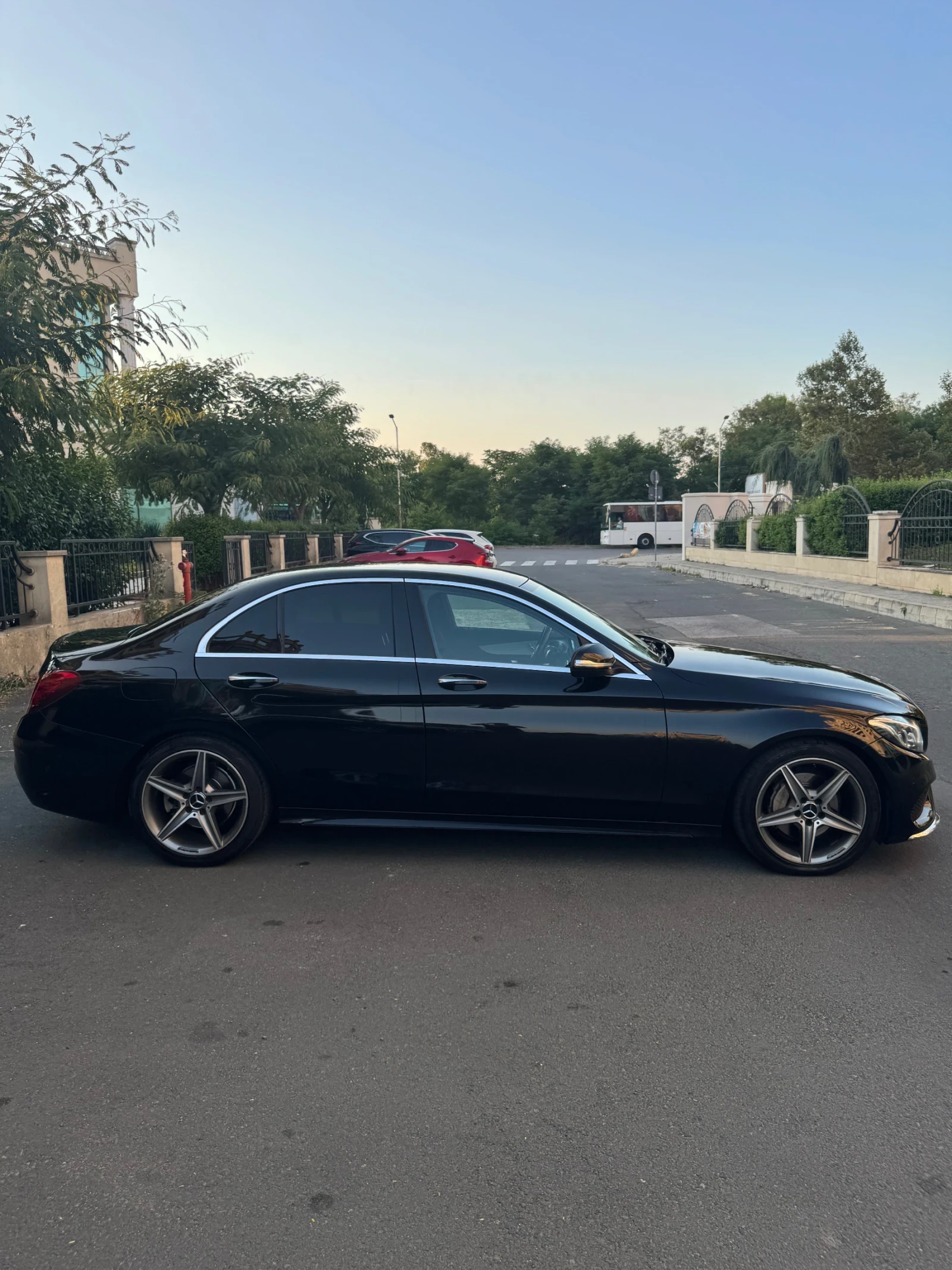 Mercedes-Benz C 220 Amg , снимка 4 - Автомобили и джипове - 55606918