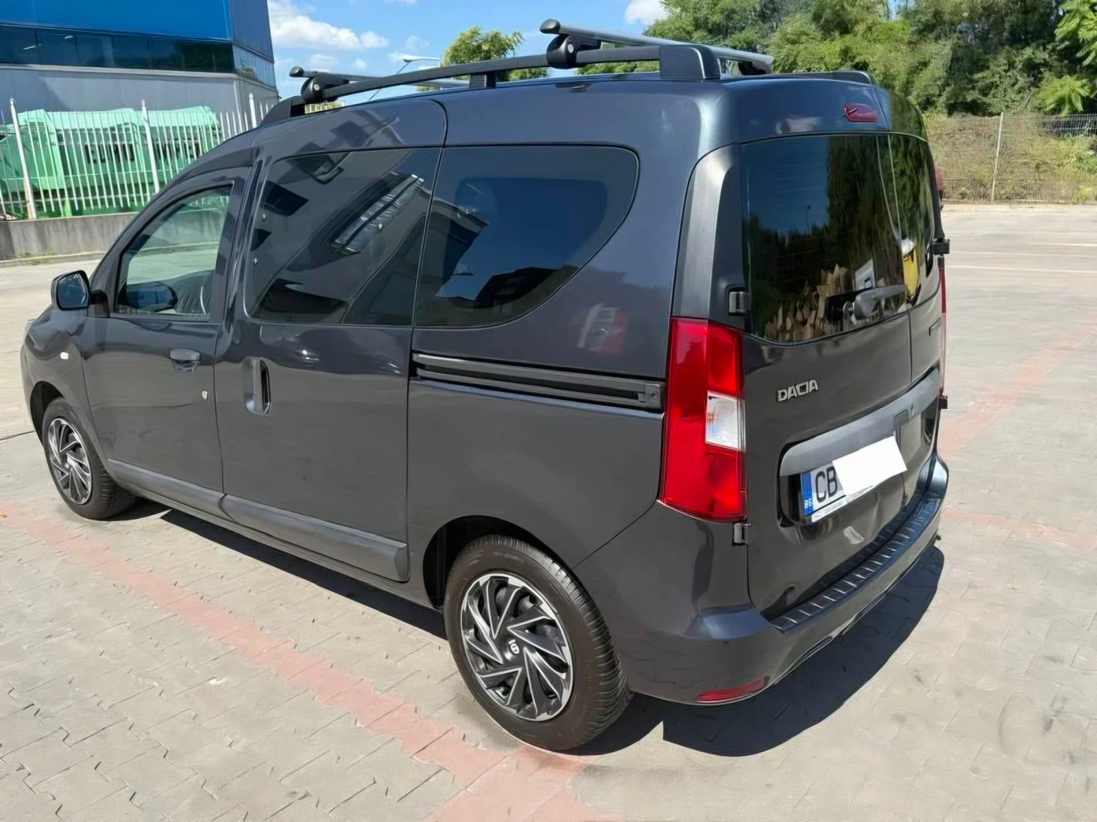 Dacia Dokker 1.5 dci, снимка 5 - Автомобили и джипове - 55674500