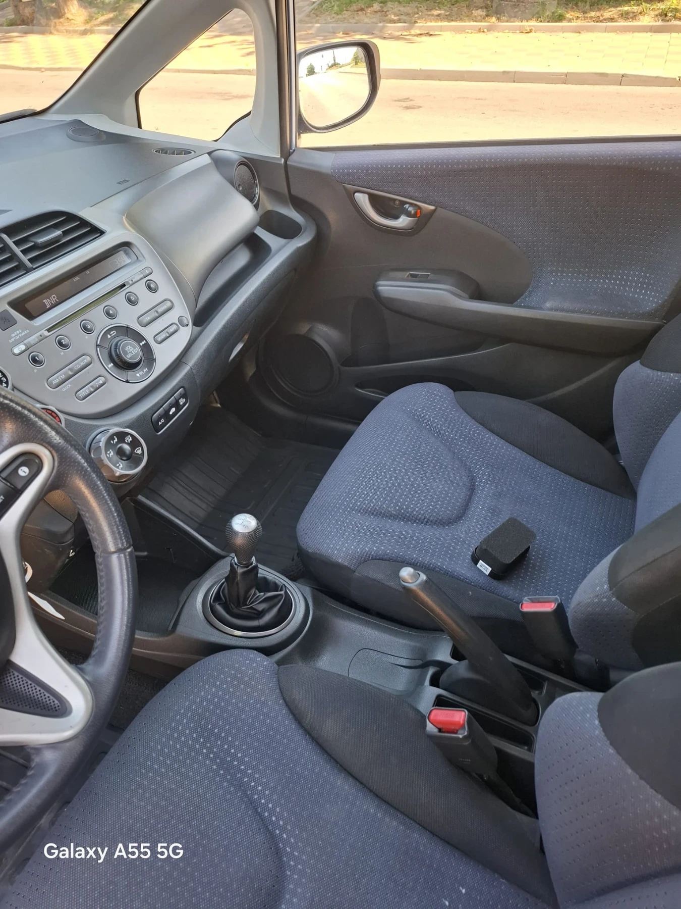 Honda Jazz 1.2 vtec 90h.p., снимка 6 - Автомобили и джипове - 55677645