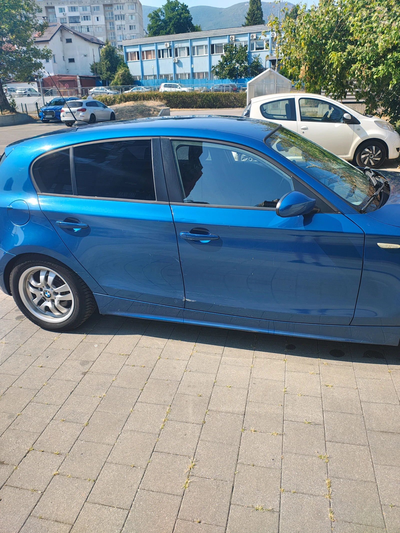 BMW 120, снимка 4 - Автомобили и джипове - 55702456