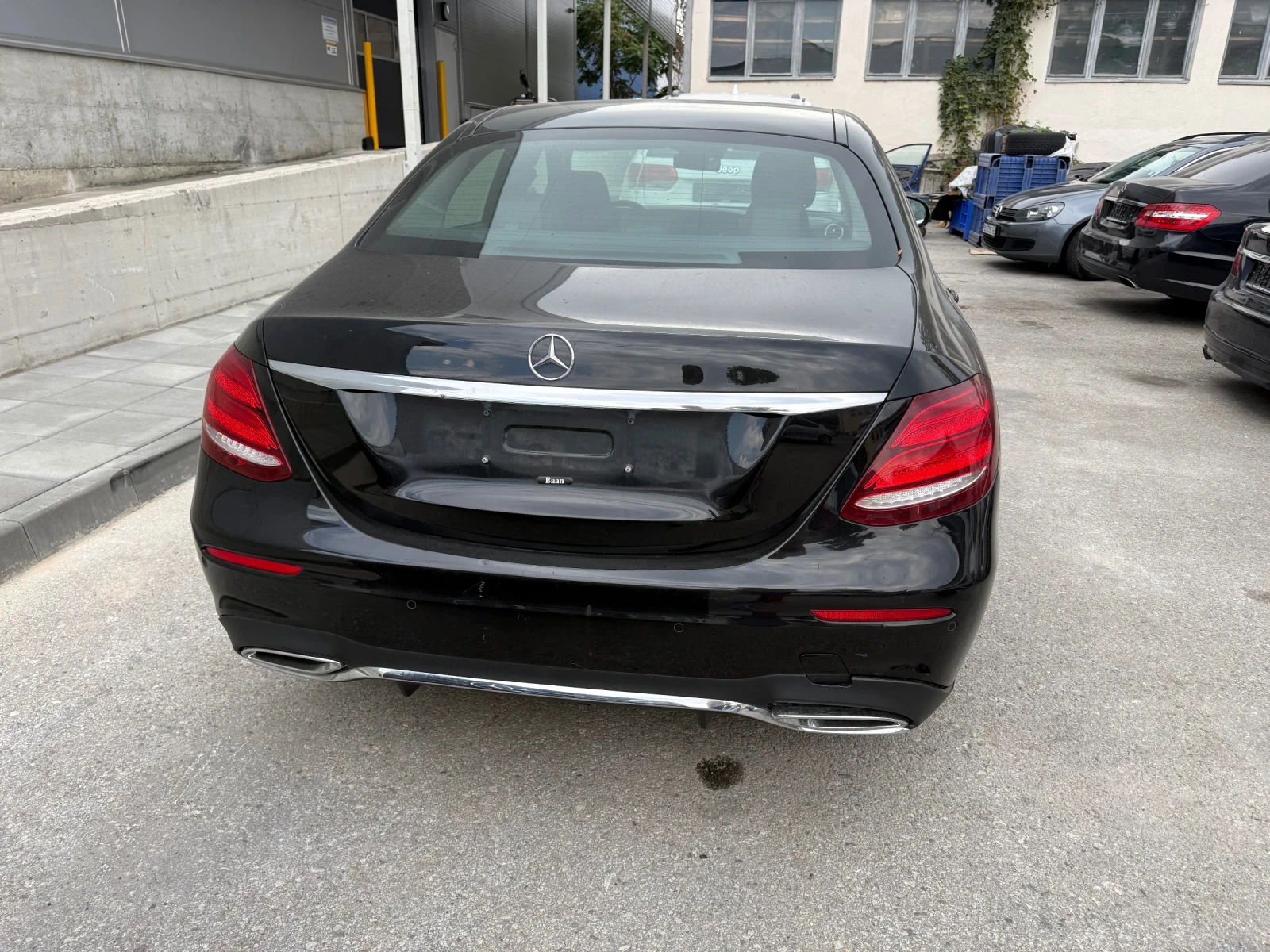 Mercedes-Benz E 350 AMG Burmester Digital Теглич, снимка 5 - Автомобили и джипове - 56042686