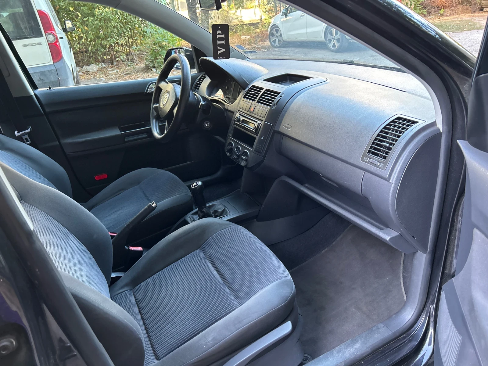 VW Polo, снимка 11 - Автомобили и джипове - 56365296