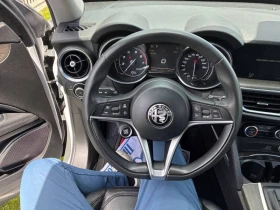 Alfa Romeo Stelvio * Ti * AWD * ПОДГРЕВ * КАМЕРА * ПАМЕТ * NAVI, снимка 9