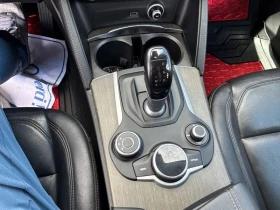 Alfa Romeo Stelvio * Ti * AWD * ПОДГРЕВ * КАМЕРА * ПАМЕТ * NAVI, снимка 12