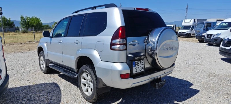 Toyota Land cruiser 3.0 Diesel 170к.с, снимка 5 - Автомобили и джипове - 46517990