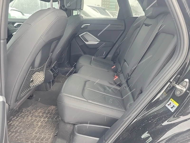 Audi Q3 * KOMFORT * CARFAX * ЦЕНА ДО БГ, снимка 12 - Автомобили и джипове - 52898813