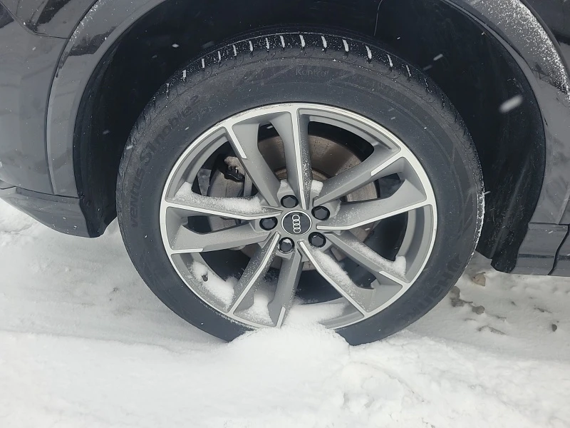 Audi Q3 * KOMFORT * CARFAX * ЦЕНА ДО БГ - изображение 2