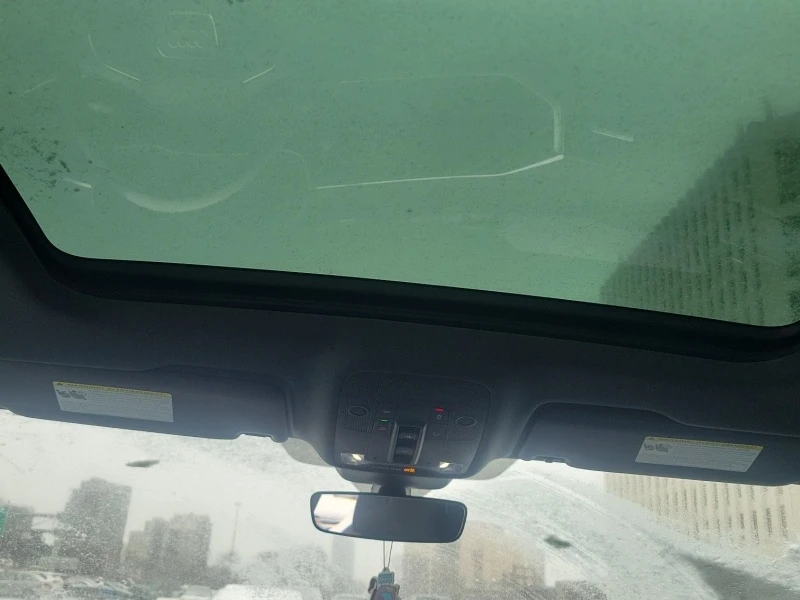 Audi Q3 * KOMFORT * CARFAX * ЦЕНА ДО БГ, снимка 11 - Автомобили и джипове - 52898813