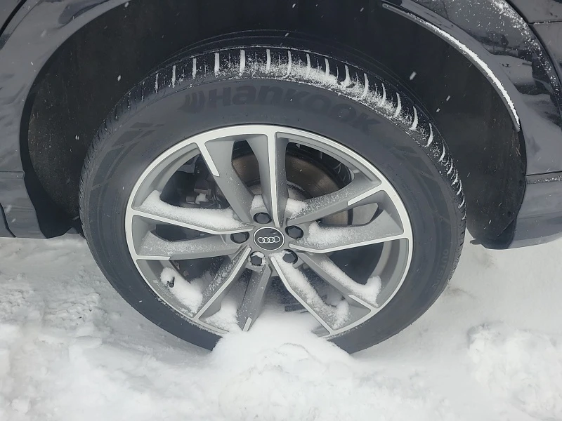 Audi Q3 * KOMFORT * CARFAX * ЦЕНА ДО БГ, снимка 13 - Автомобили и джипове - 52898813