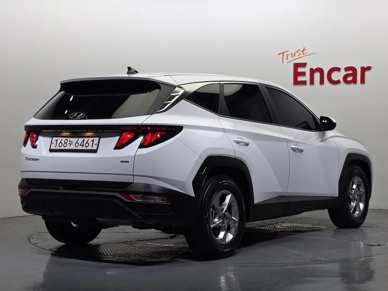 Hyundai Tucson Diesel 2.0 4WD| 136к.с.| ВКЛ.ТЕХНОТЕСТ, снимка 2 - Автомобили и джипове - 55351972