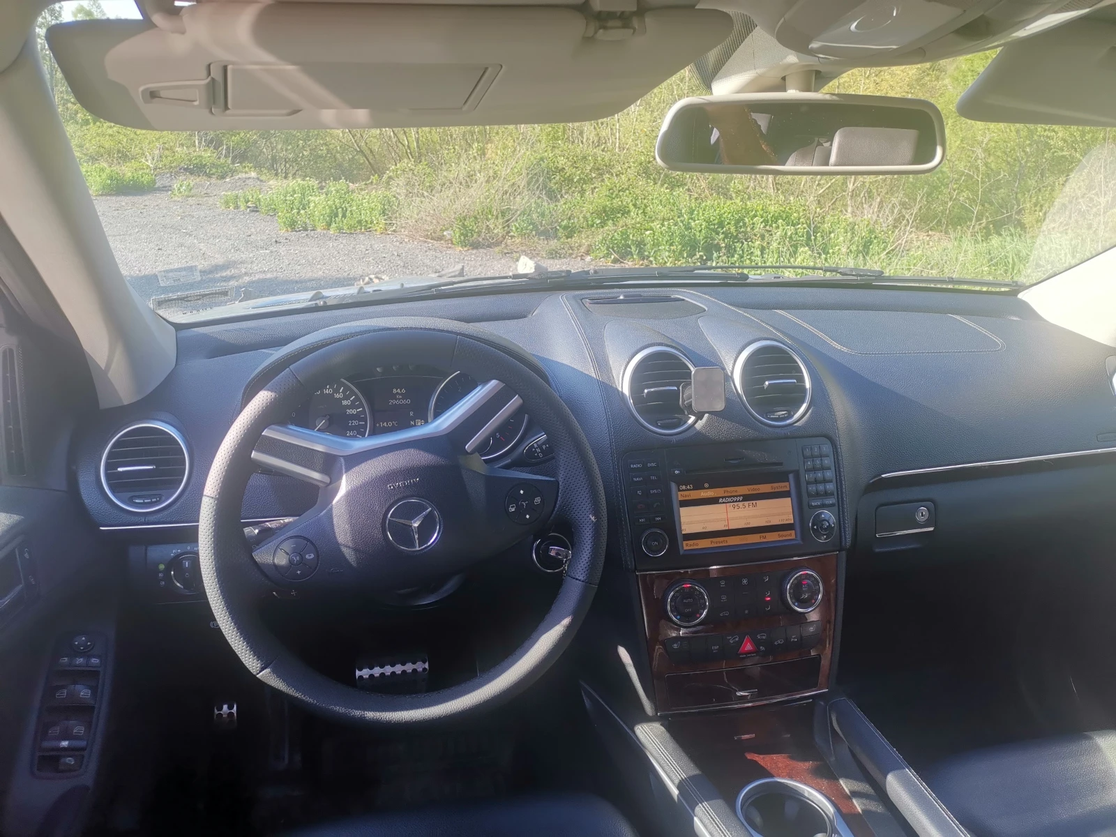 Mercedes-Benz GL 320 BlueTec - изображение 10