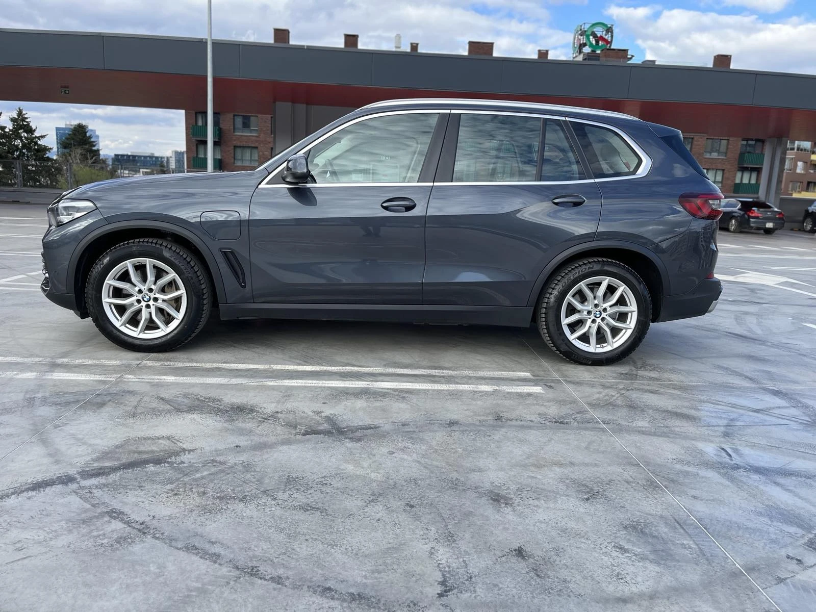 BMW X5 45e G05 Lounge Xdrive - изображение 3