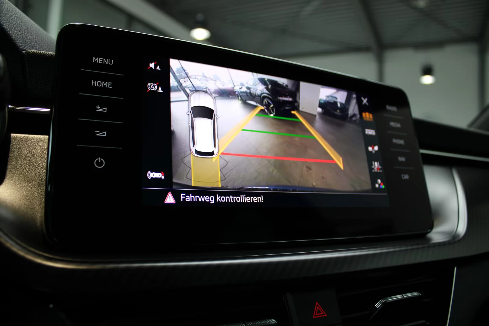 Skoda Kamiq 1.0TSI/110HP/MONTE-CARLO/DSG/PANO/KLESS/ACC/122q | Mobile.bg � ����������� 9