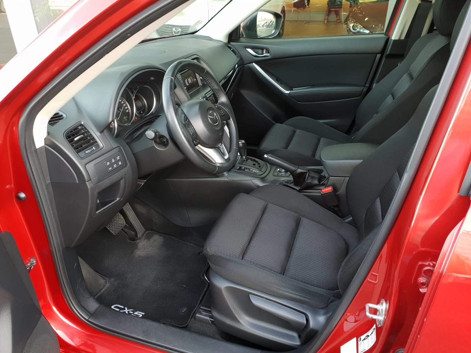 Mazda CX-5 AWD / 4x4 REVOLUTION, снимка 10 - Автомобили и джипове - 54595375