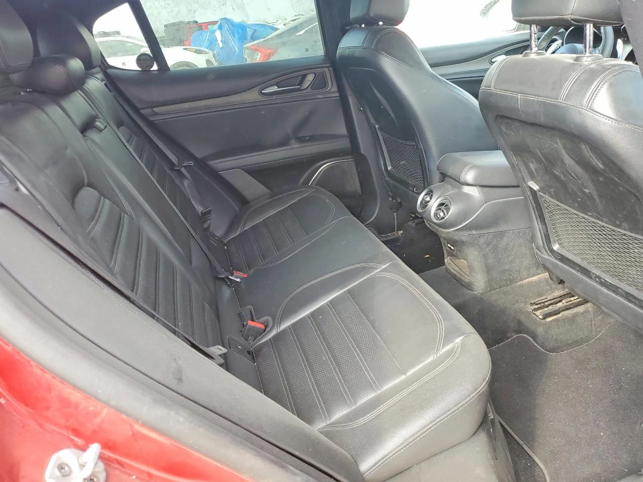Alfa Romeo Stelvio 2.0l Ti Sport, снимка 10 - Автомобили и джипове - 55591563