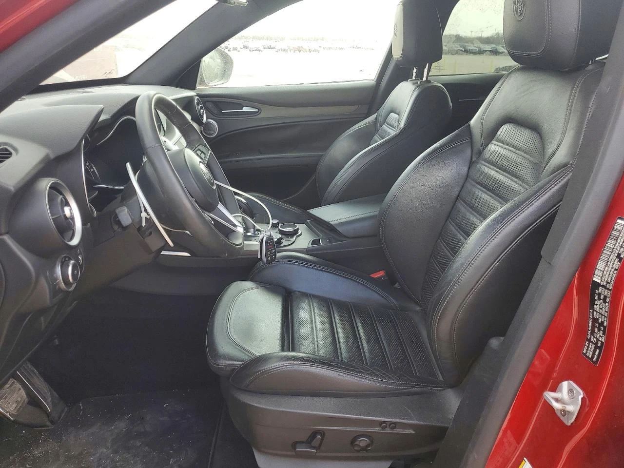 Alfa Romeo Stelvio 2.0l Ti Sport, снимка 7 - Автомобили и джипове - 55591563