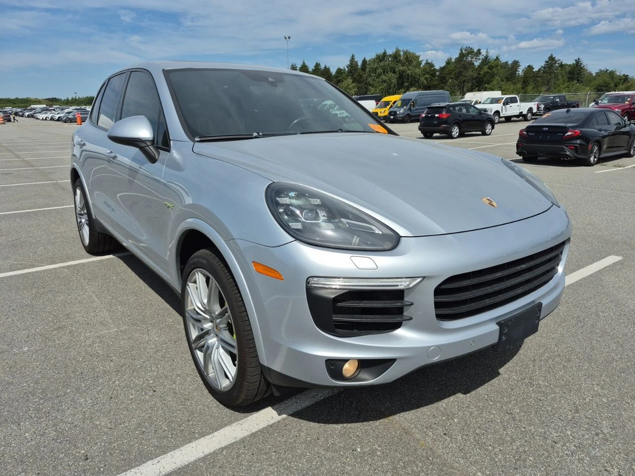 Porsche Cayenne S E-HYBRID, снимка 2 - Автомобили и джипове - 55728651