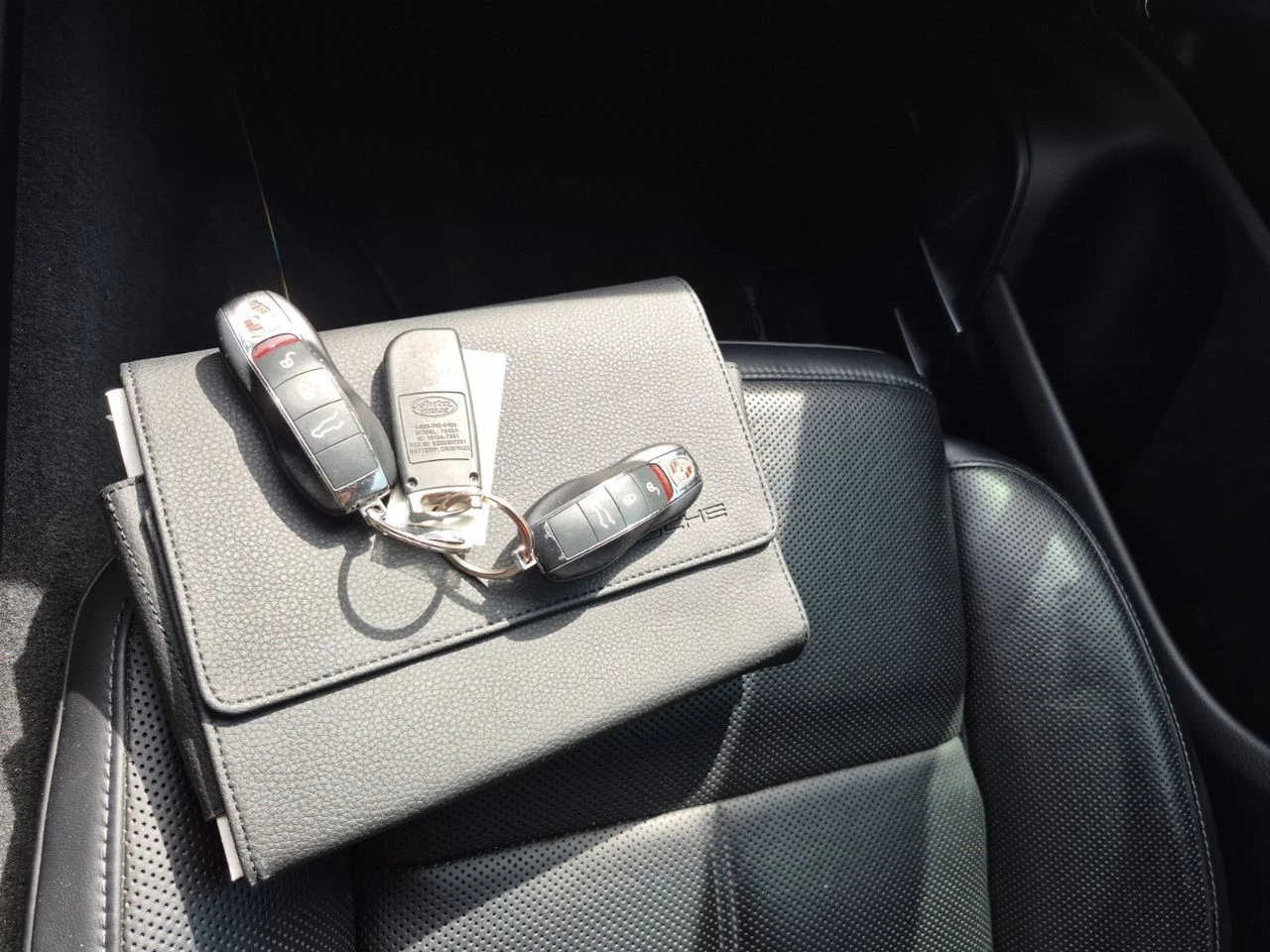 Porsche Cayenne S E-HYBRID, снимка 8 - Автомобили и джипове - 55728651