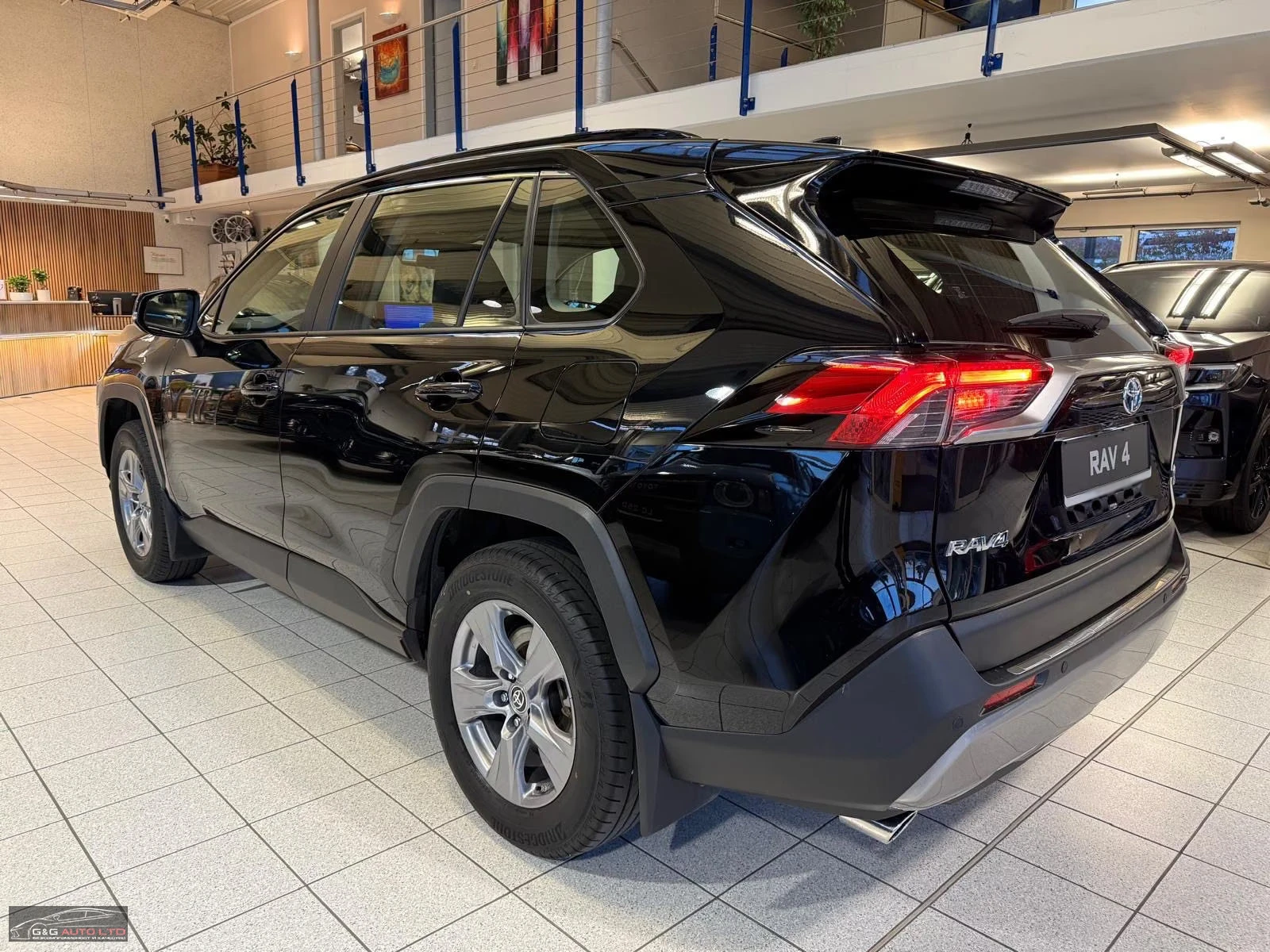 Toyota Rav4 HEV/4X4/TEAM-D/222HP/CAM/LED/DIGITAL/950z | Mobile.bg � ����������� 8