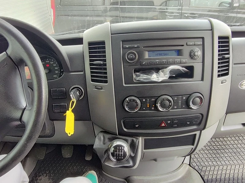 VW Crafter 2.0tdi, снимка 5 - Бусове и автобуси - 49551902