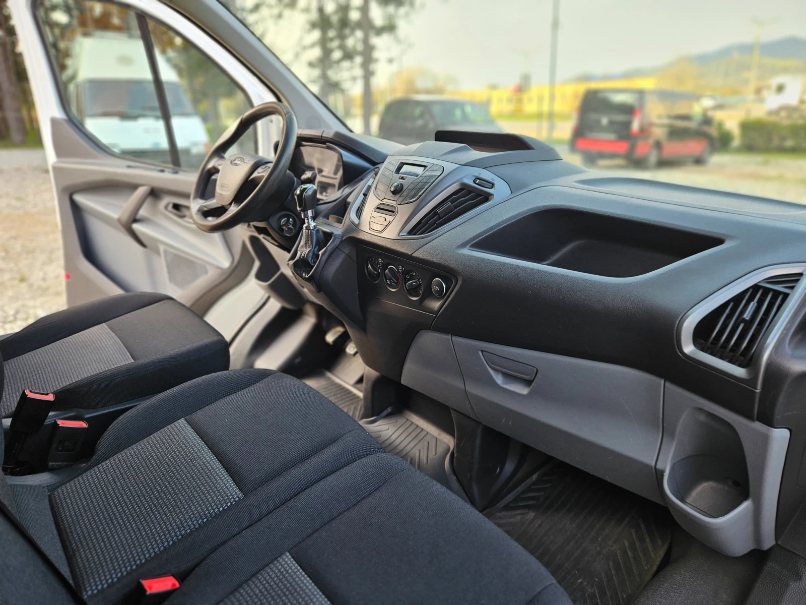 Ford Transit Custom 2.0 136 evro6 | Mobile.bg � ����������� 17