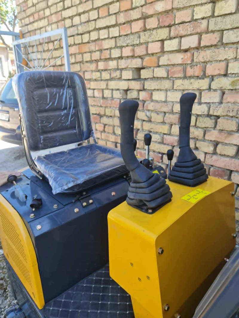 Багер Друга марка  YT-1.2, снимка 5 - Индустриална техника - 52821751