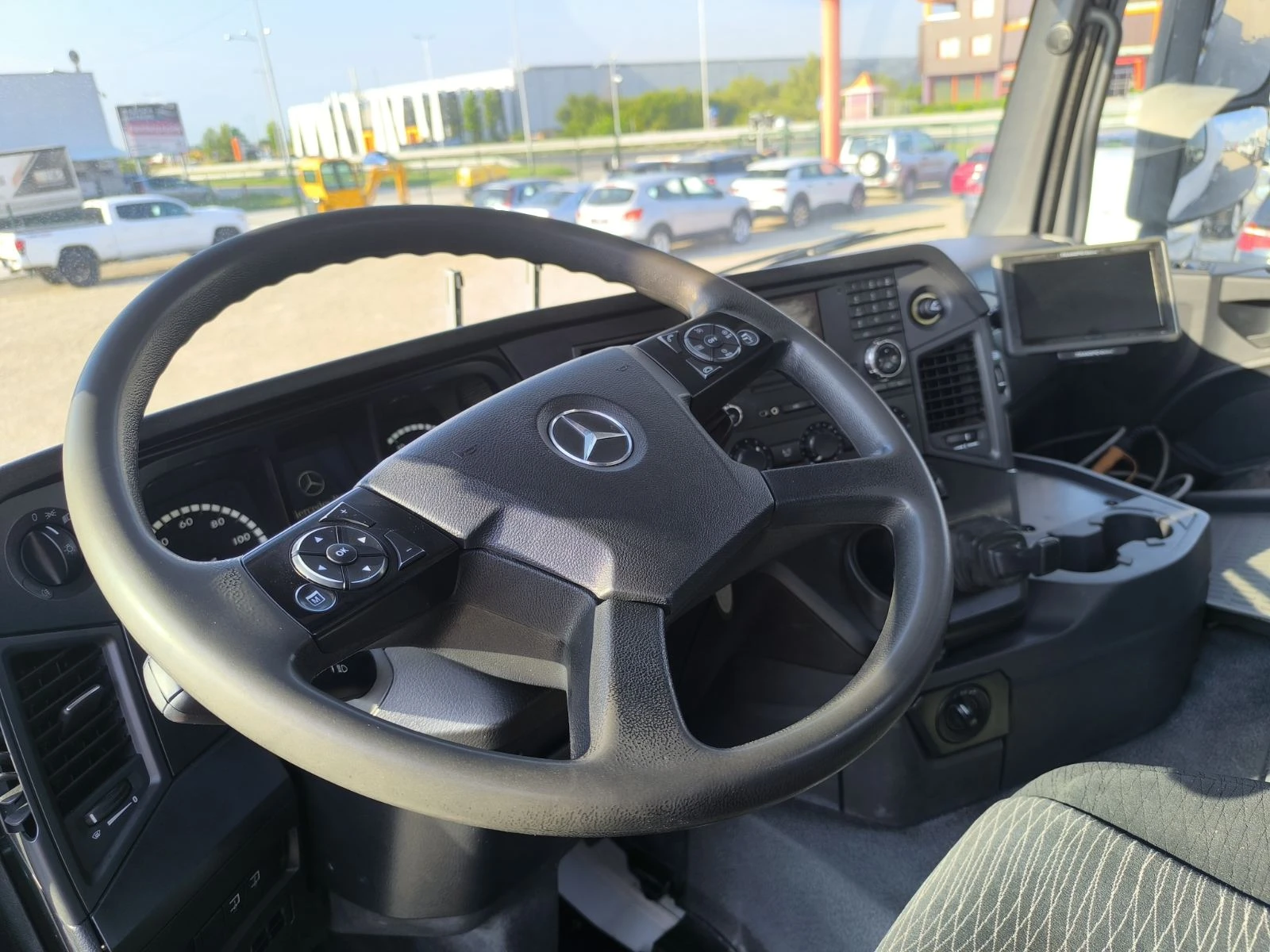 Бетон миксер Mercedes AROCS 3242 CIFA 9M3 - изображение 9