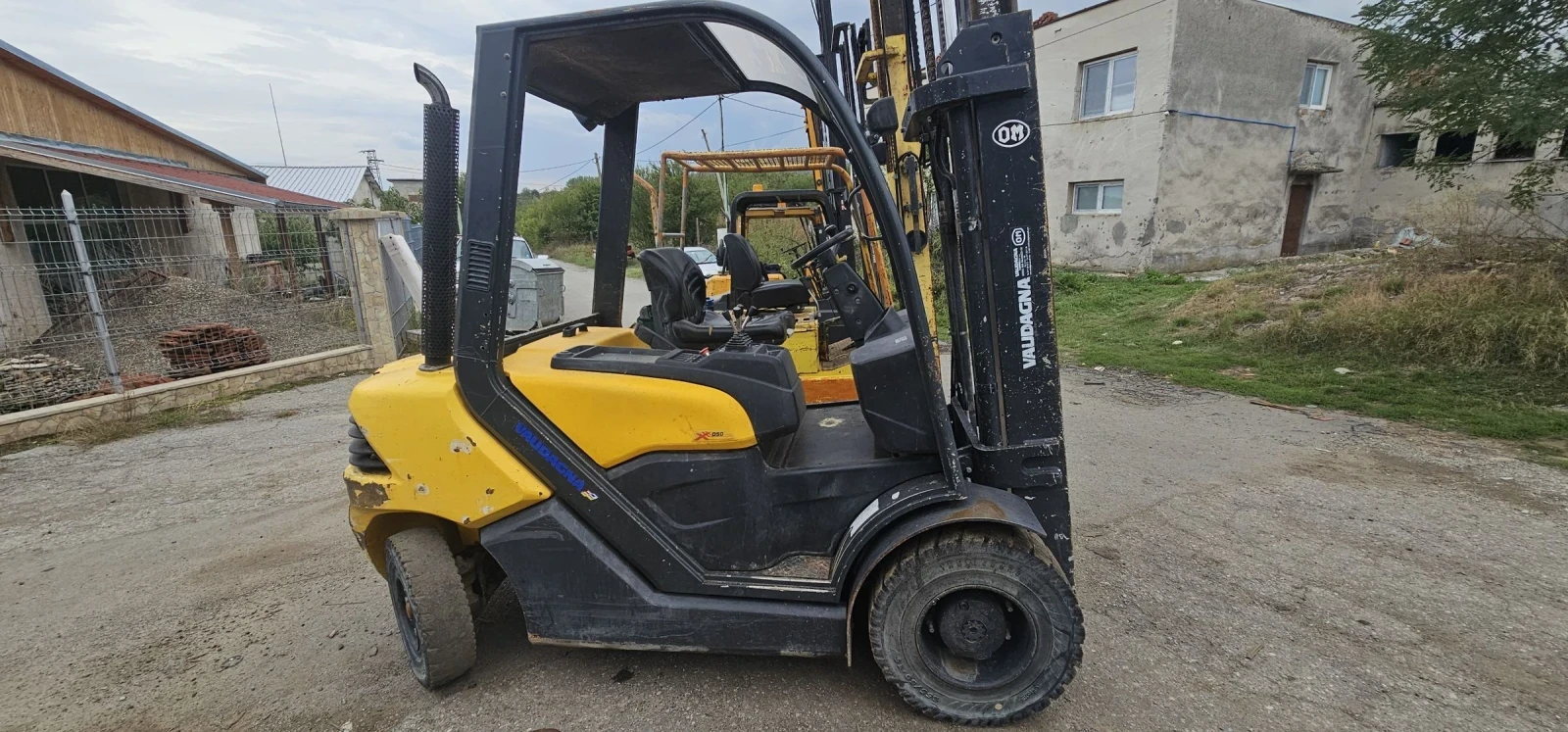  Linde   ,   | Mobile.bg   4