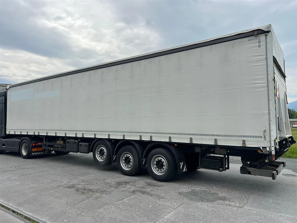 Полуремарке Schwarzmuller 3/E Тристрана щора, снимка 2 - Ремаркета - 54438602