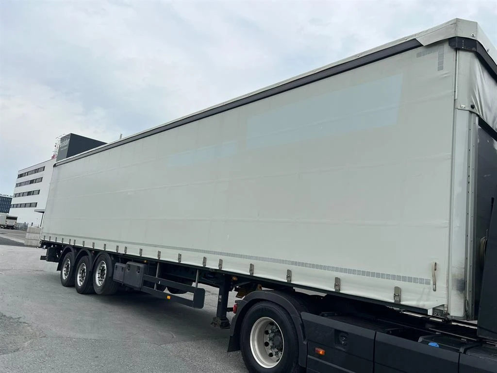 Полуремарке Schwarzmuller 3/E Тристрана щора, снимка 4 - Ремаркета - 54438602