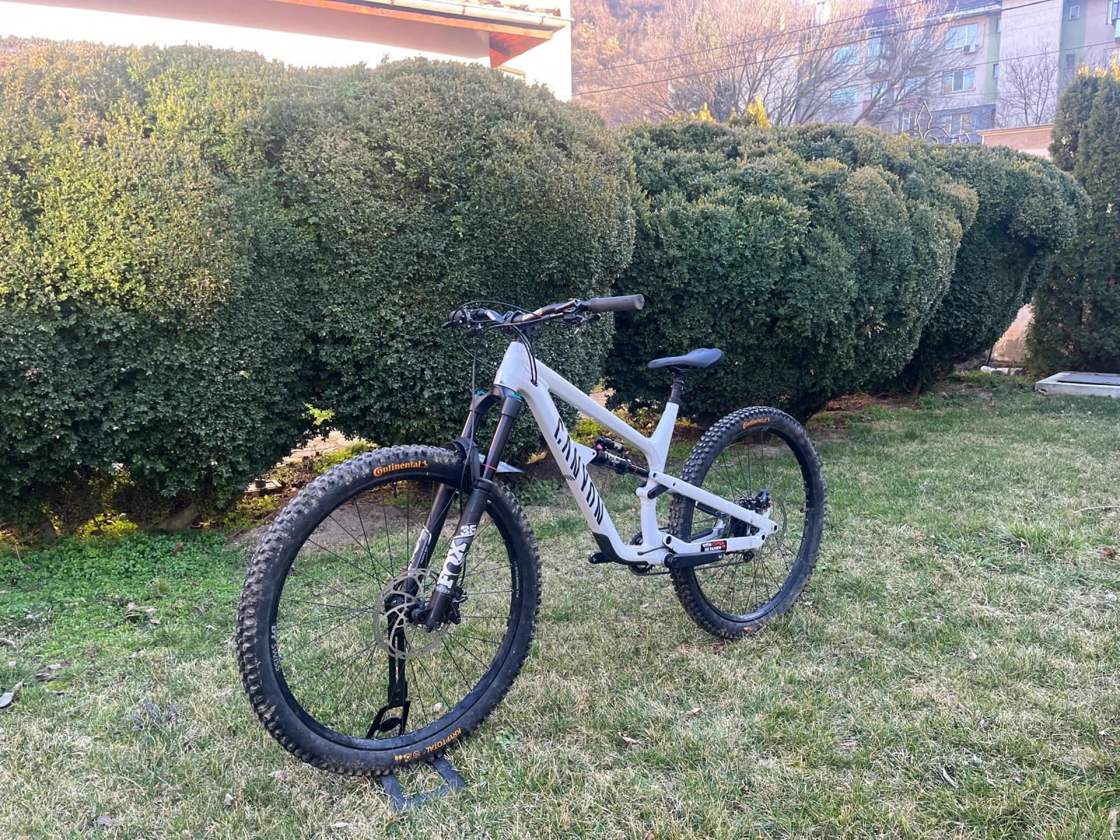 ��������� Spectral 6.0 AL | Mobile.bg � ����������� 2