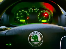 Skoda Octavia 1.8 Турбо  Газ - 3000 € / 5867.49 лв. - 50273561 3