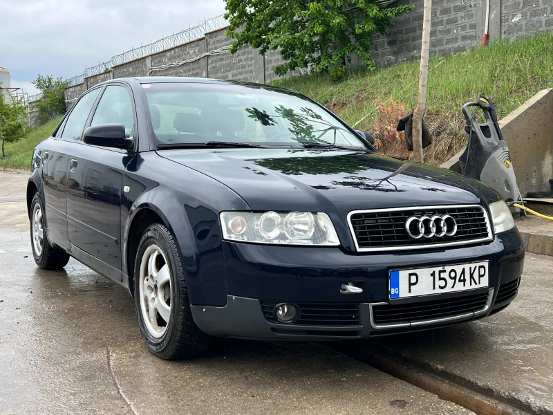 Audi A4 Седан, снимка 3 - Автомобили и джипове - 45335379