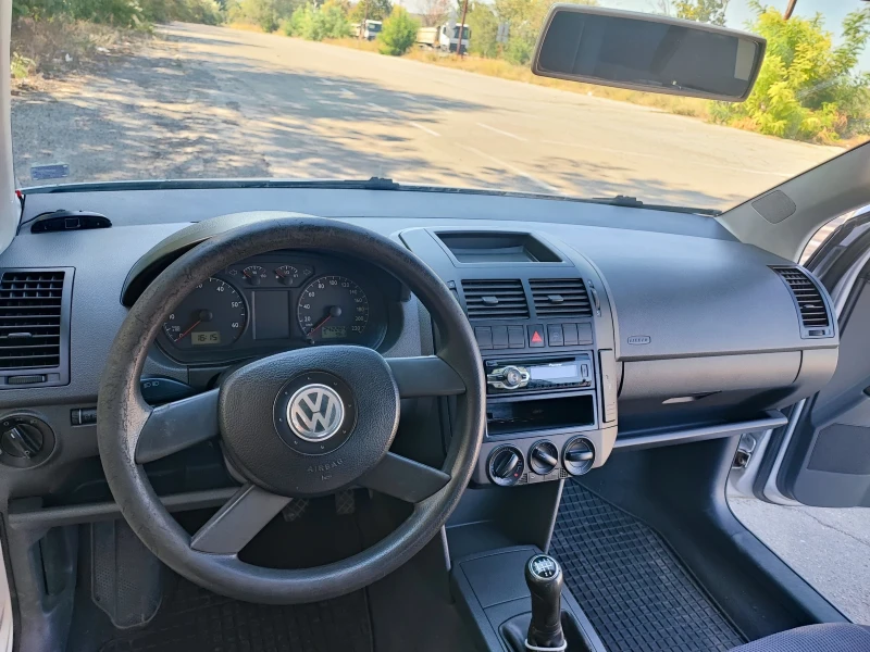 VW Polo, снимка 7 - Автомобили и джипове - 47556933