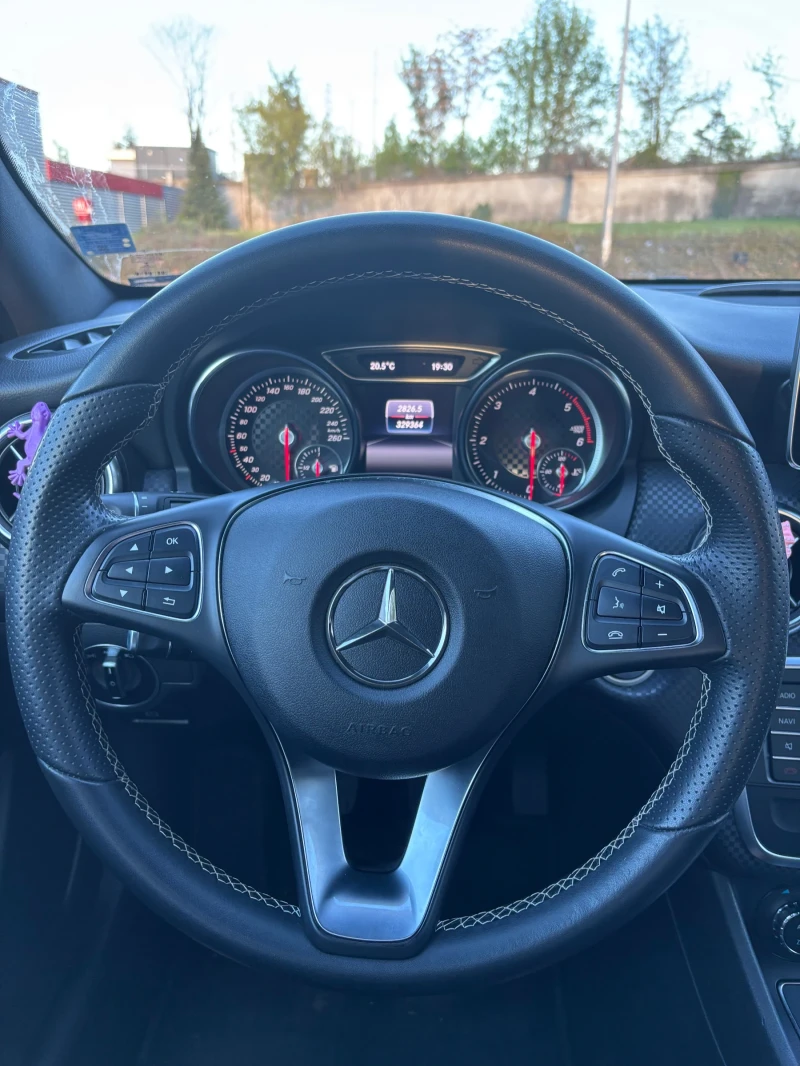 Mercedes-Benz A 180 d Facelift AMG Sport LED , снимка 14 - Автомобили и джипове - 52555927