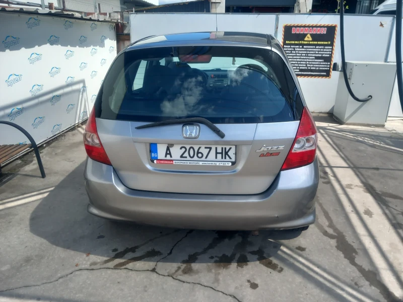 Honda Jazz, снимка 4 - Автомобили и джипове - 52275097