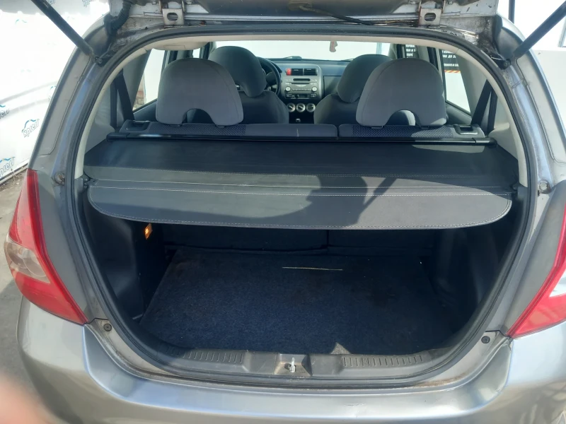 Honda Jazz, снимка 14 - Автомобили и джипове - 52275097