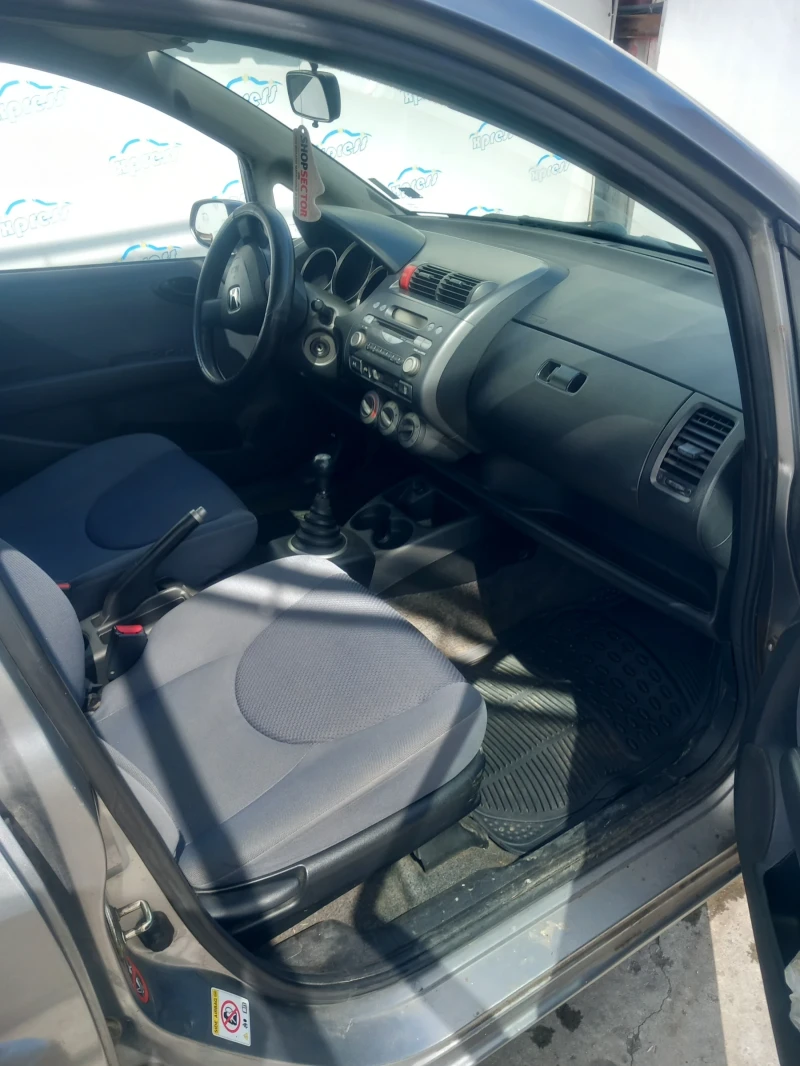 Honda Jazz, снимка 9 - Автомобили и джипове - 52275097