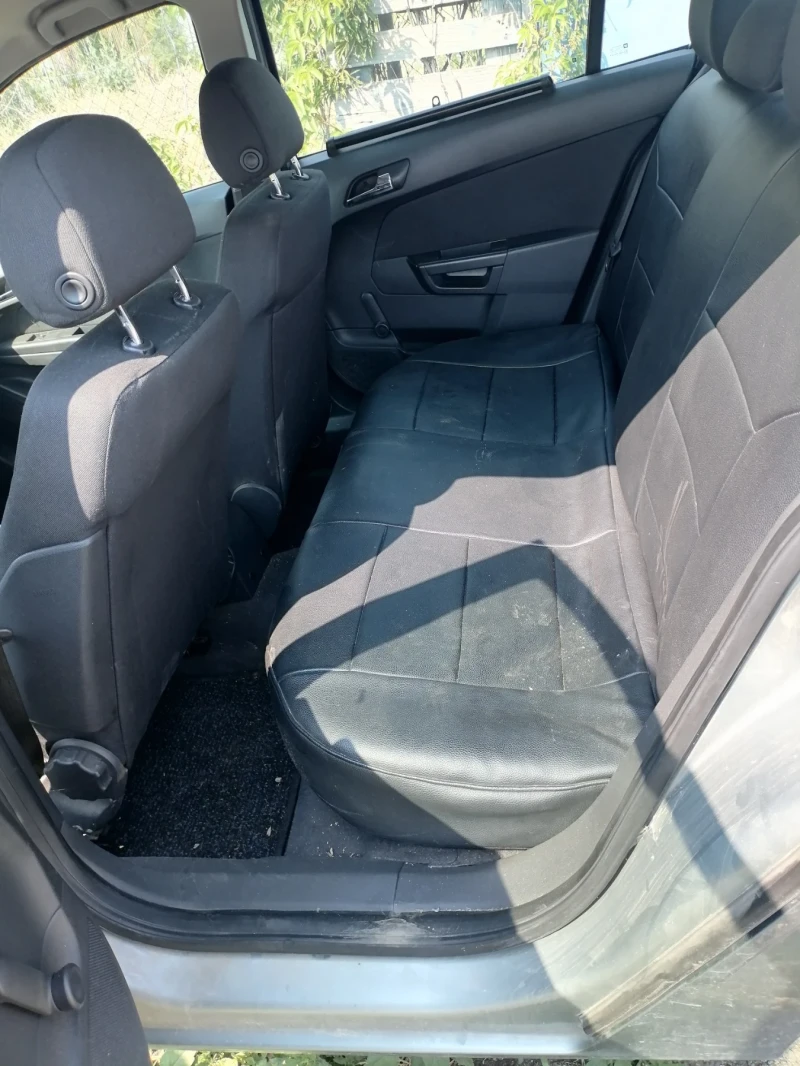 Opel Astra 1.6, снимка 11 - Автомобили и джипове - 52016078