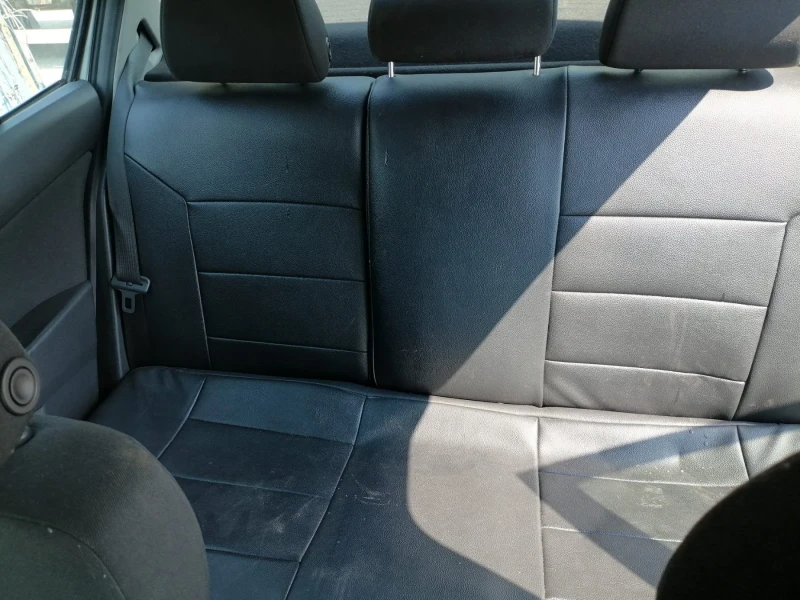 Opel Astra 1.6, снимка 8 - Автомобили и джипове - 52016078