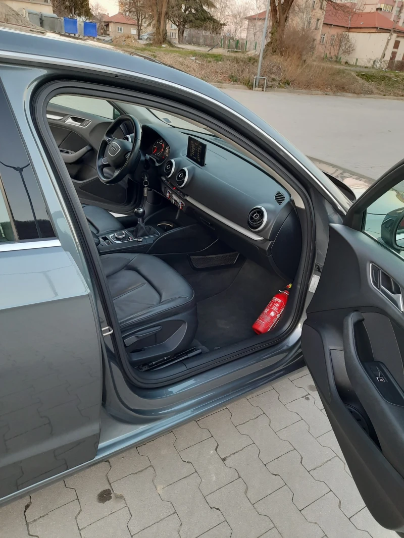 Audi A3 1, 6 TDI Sportback led Euro 6b, снимка 10 - Автомобили и джипове - 51766684