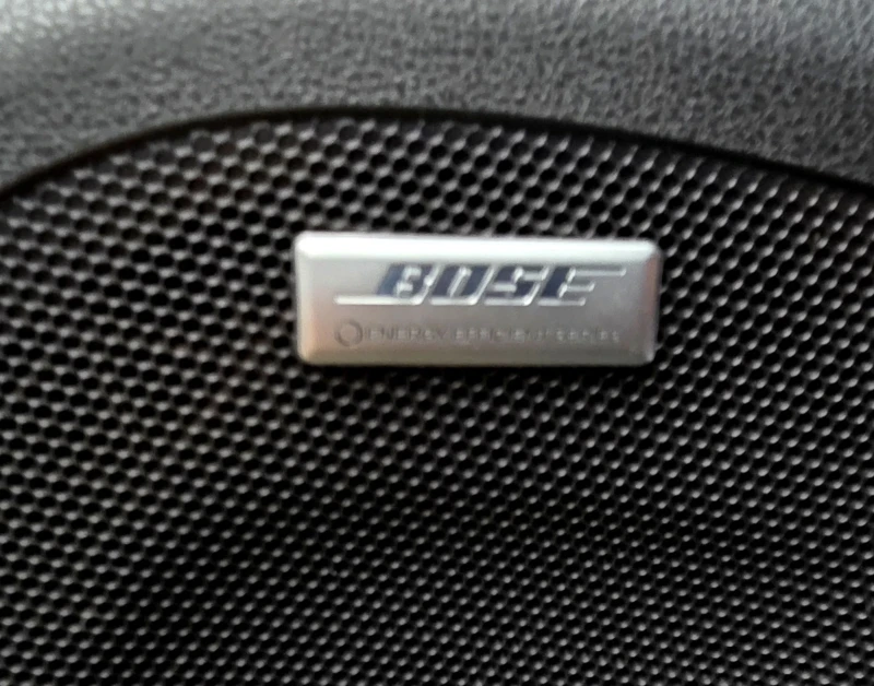 Nissan Leaf  TEKNA/20хил КМ/Сервизна Книжка/FULL LED, снимка 15 - Автомобили и джипове - 52228634