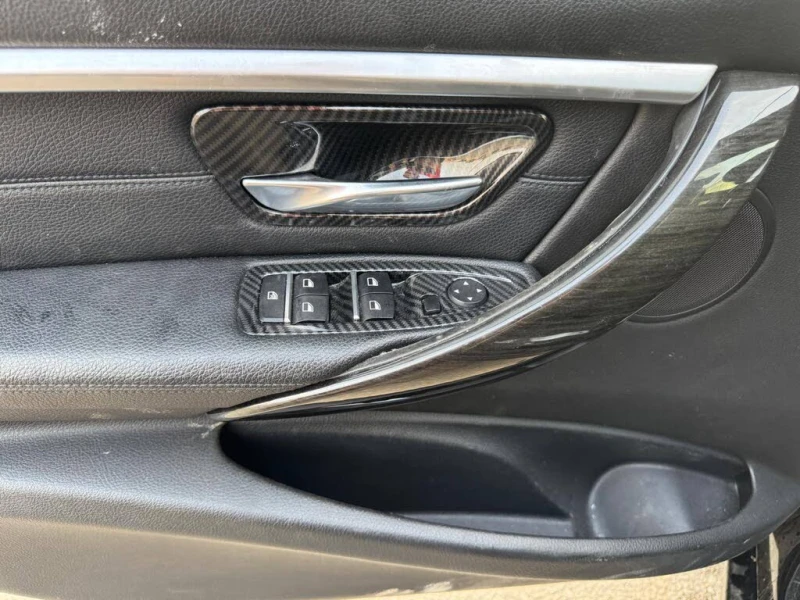 BMW 330 xDrive* АвтоКредит* (ЦЕНА ДО БГ), снимка 17 - Автомобили и джипове - 52517256